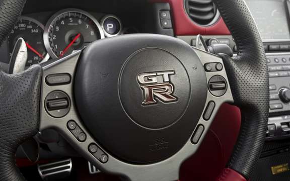 Nissan GT-R Egoist: She wears beautifully name picture #7