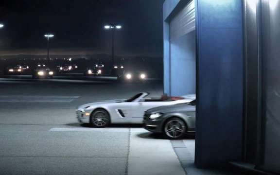 Mercedes-Benz SLS AMG Roadster: A short first Super Bowl picture #3