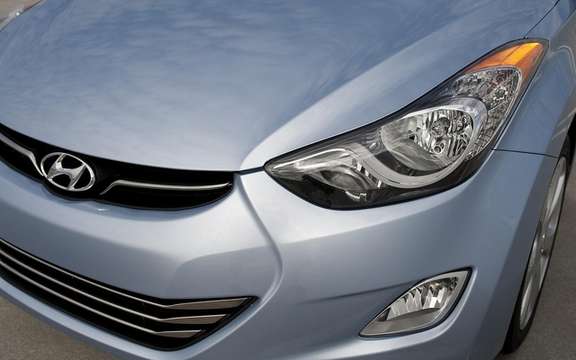 Hyundai Elantra 2011: A highly anticipated version 5 picture #4