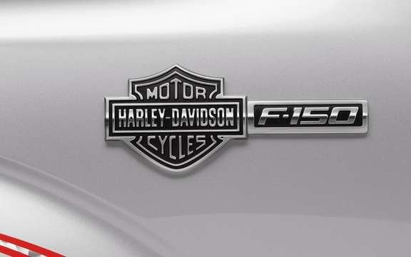 Ford F-150 Harley-Davidson 2011: missed! picture #5