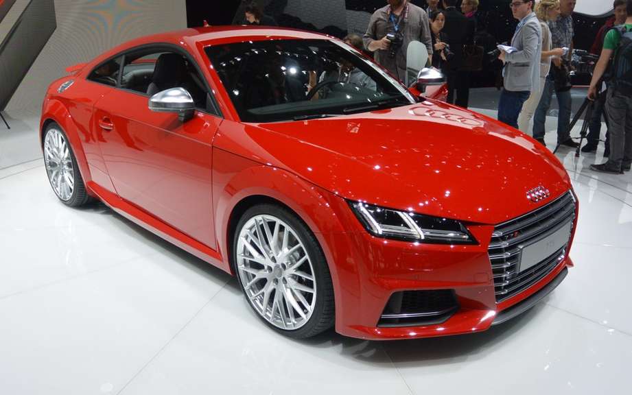 Audi unveiled the interior of the future TT picture #1