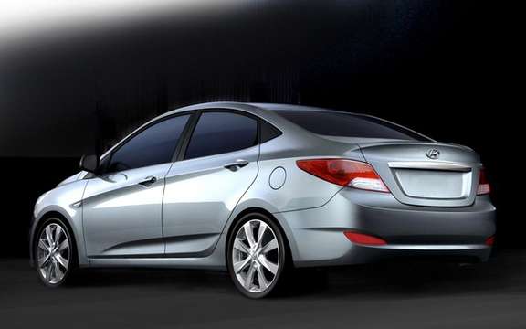 Hyundai Verna 2011: With us is called Accent ... picture #5