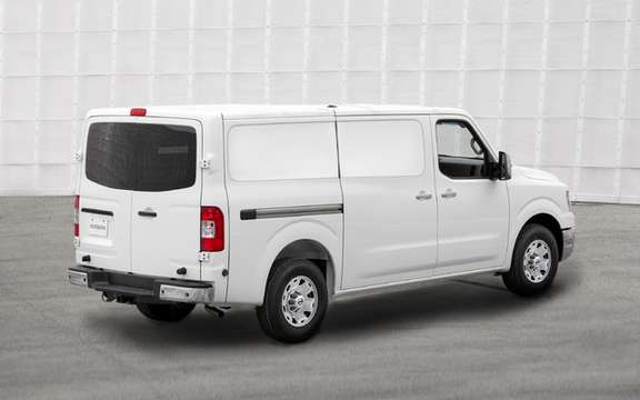 Nissan NV 2011: Their first vehicle business utility America picture #2