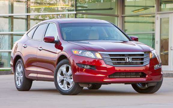 Honda Canada unveiled the price of its 2010 model Accord Crosstour picture #2