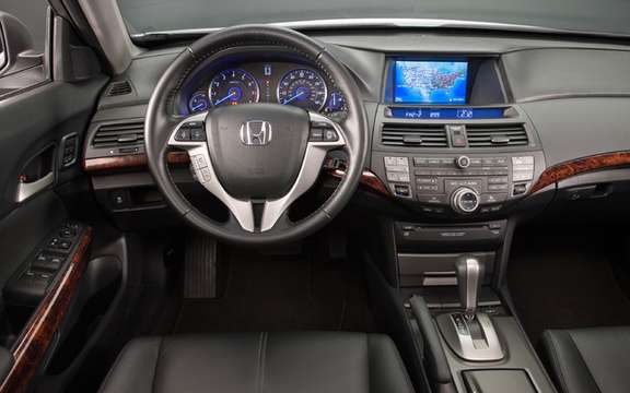 Honda Canada unveiled the price of its 2010 model Accord Crosstour picture #5