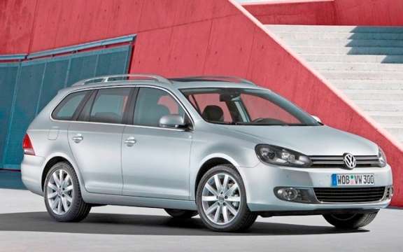 2010 Volkswagen Golf: Canadian prices are ads picture #3