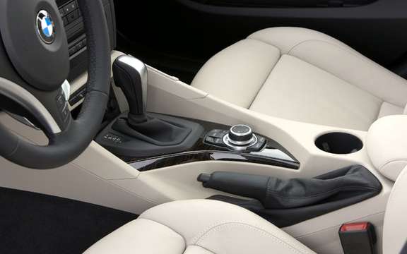 BMW X1 2010: Premiere photo gallery authorized picture #20
