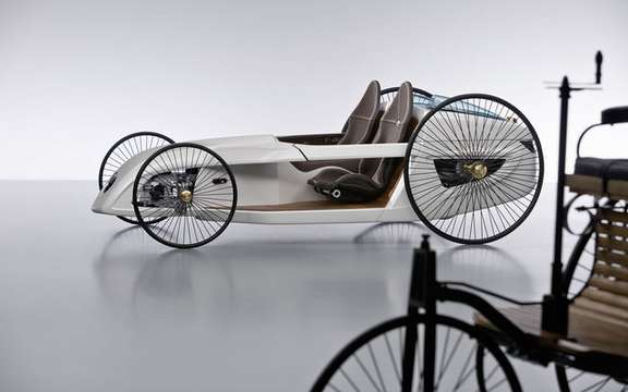 Mercedes-Benz F-Cell Roadster, a super back to the future ... picture #4