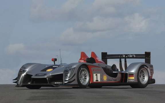 Audi R15-Promising debuts a Sebring picture #23
