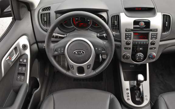 2010 Kia Forte, prices and specifications picture #10