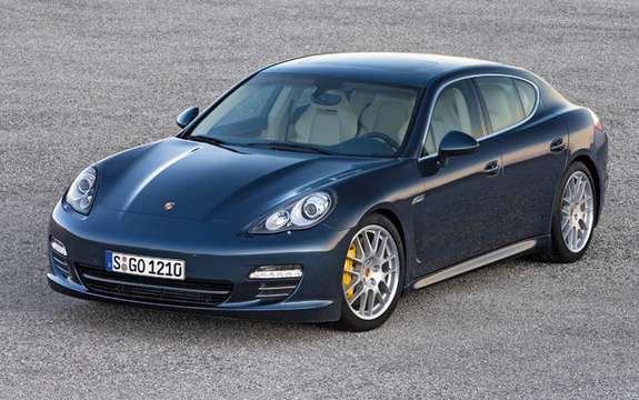 Porsche Panamera 2010, after the passenger silhouette here picture #4