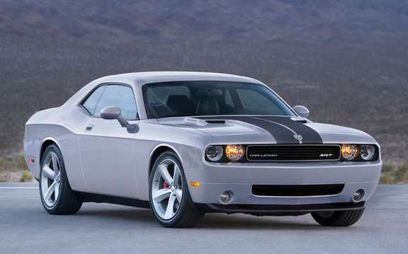 2009 Dodge Challenger value content and bosses for a more attractive MSRP picture #5