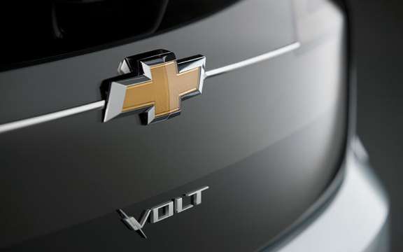 First images of the 2011 Chevrolet Volt production picture #12