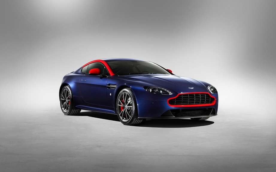 Aston Martin will launch a new DB9 2016 picture #4