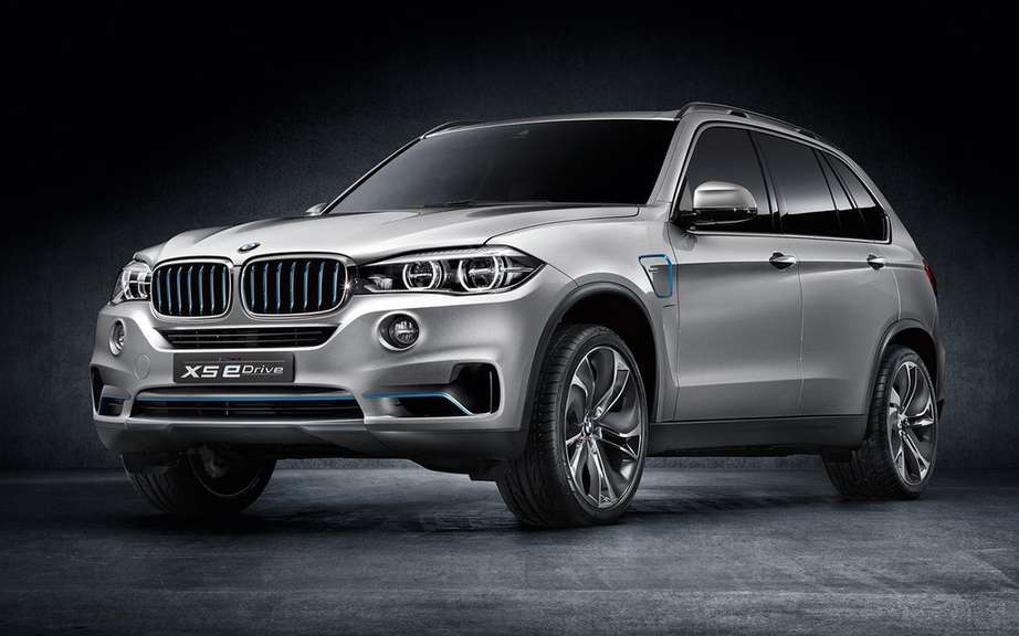 BMW X7: a large SUV by and for American picture #1