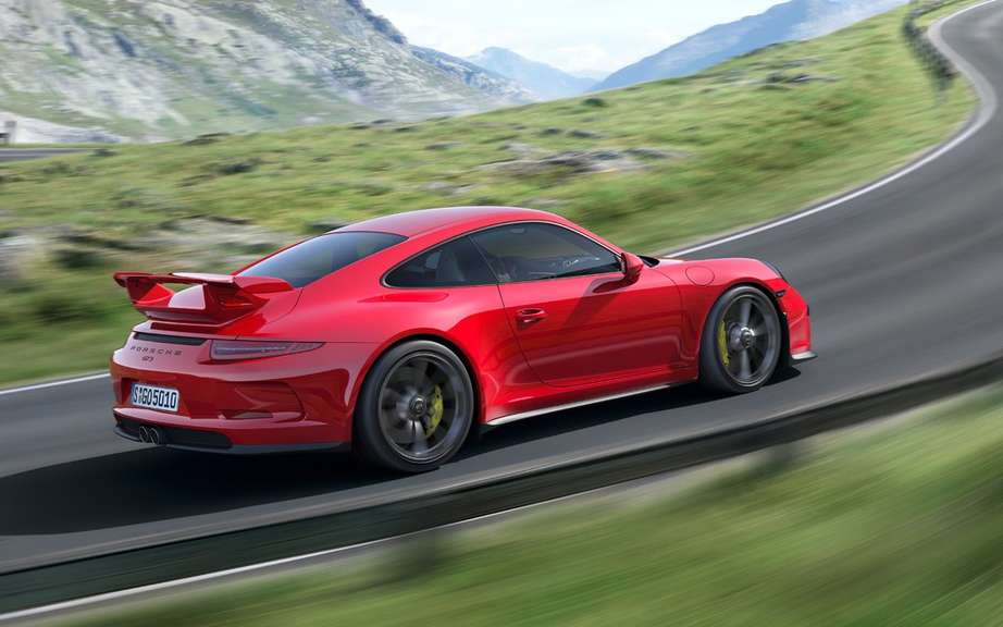 New development in the history of the Porsche 911 GT3 picture #5