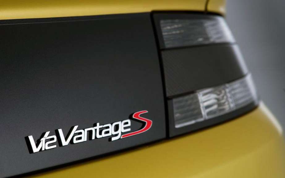 Aston Martin V12 Vantage S: with the engine of the Vanquish picture #7
