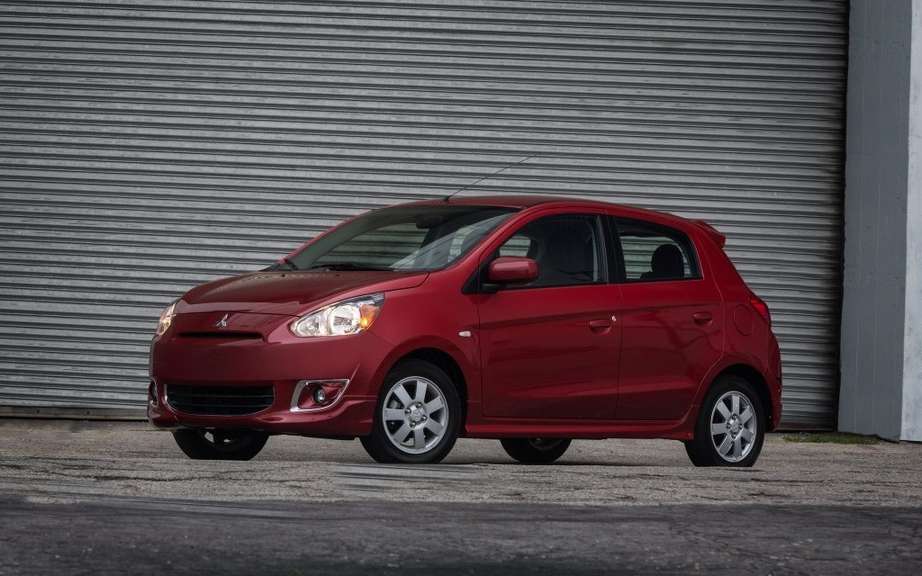 Mitsubishi offer a Mirage sedan in 2015 picture #3