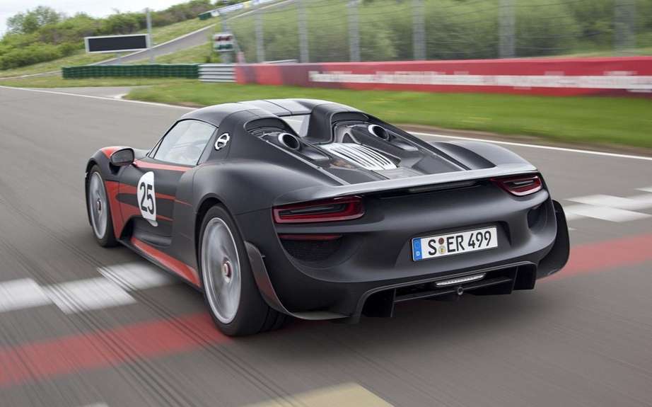 Porsche 918 Spyder HAS Produced 918 copies picture #9