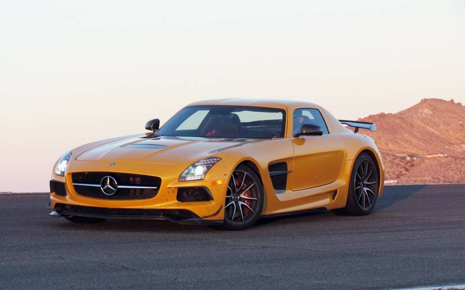 Mercedes-Benz SLS AMG Electric Drive: Champion Nurburgring picture #2