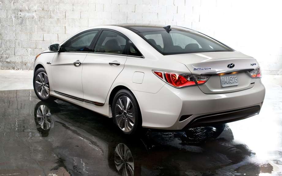 Hyundai Sonata Hybrid 2013: new technological configuration picture #2