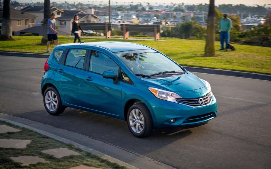 Nissan Versa Note the Auto Show in Quebec picture #5