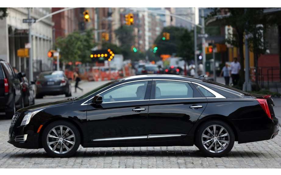 Cadillac XTS W20: reserved for professional services