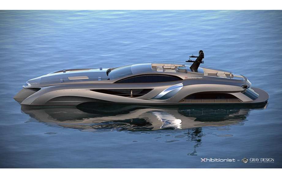 Xhibitionist Yacht: heliport and showroom included!