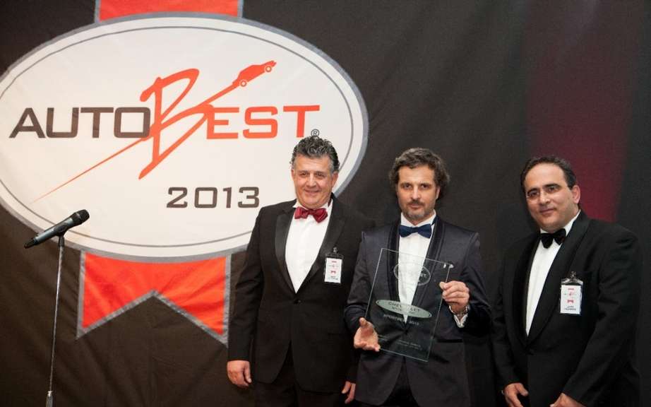 Chevrolet receives the trophy SPORTBEST picture #1