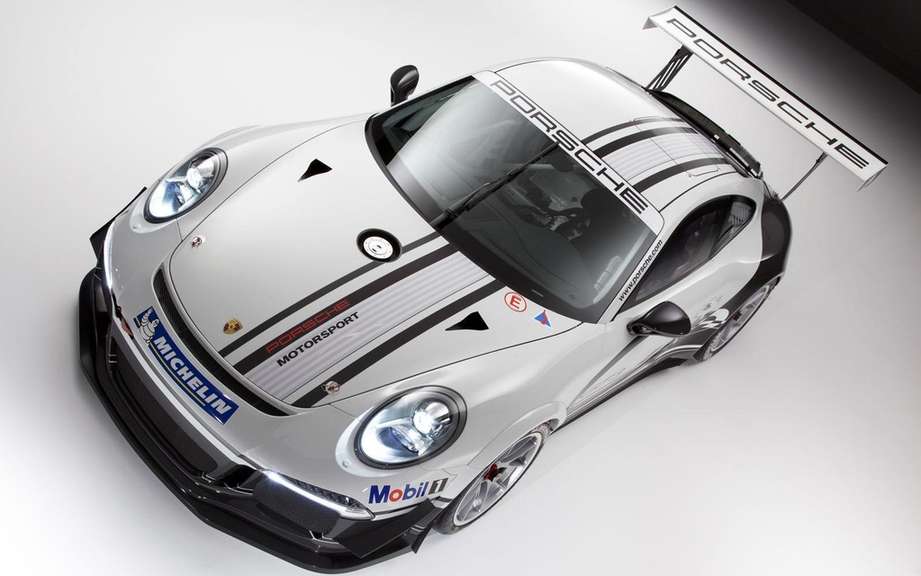Porsche 911 GT3 Cup: the car could drive Jacques Villeneuve picture #6