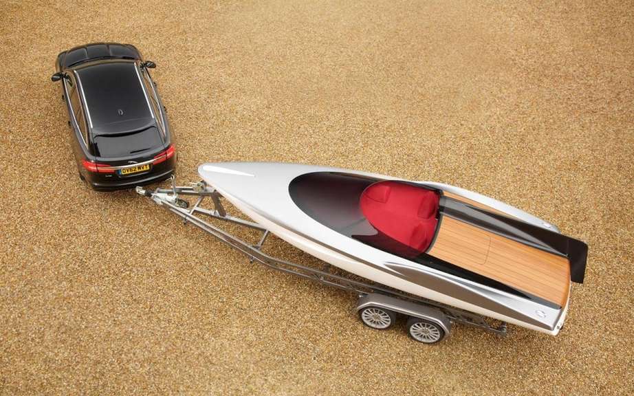 Jaguar Speedboat Concept: winning combination picture #3