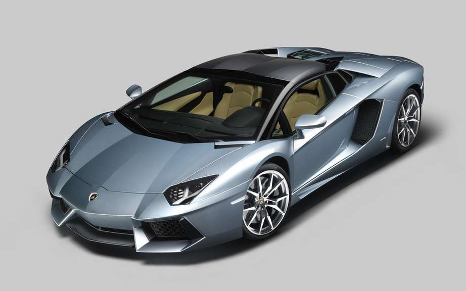 Lamborghini Aventador LP 700-4 Roadster version picture #5