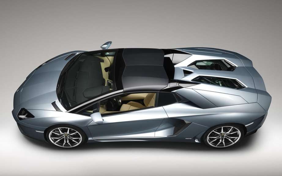 Lamborghini Aventador LP 700-4 Roadster version picture #6