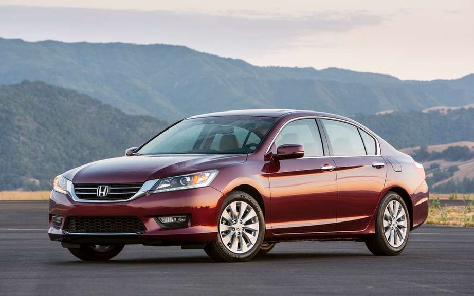 AJAC presents his list of the best cars in 2013, sold in Canada picture #5