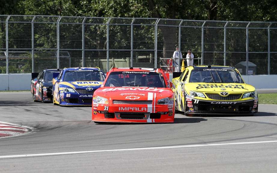 Justin Allgaier advantage of the misfortunes of Quebecois and won the NASCAR Montreal picture #1