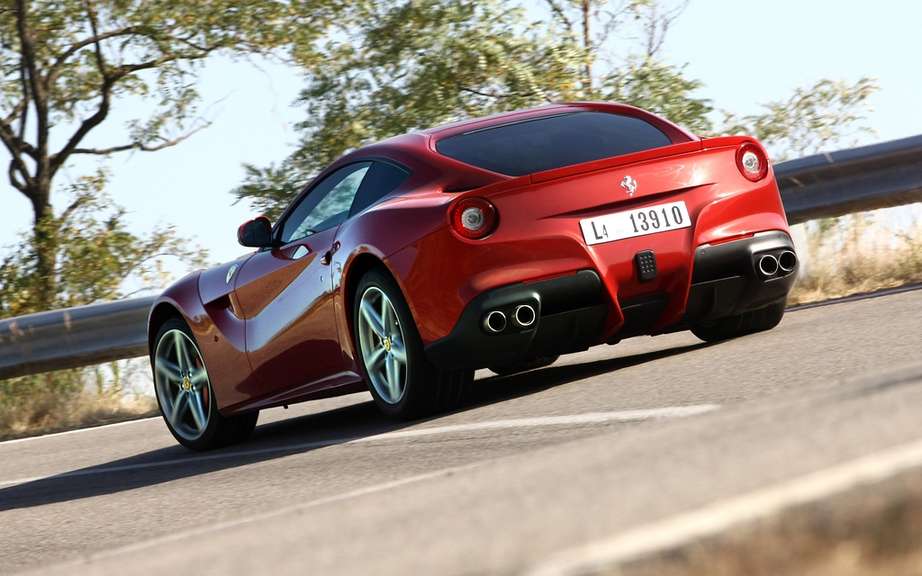 Ferrari F12 Berlinetta: Pebble Beach here I am! picture #2