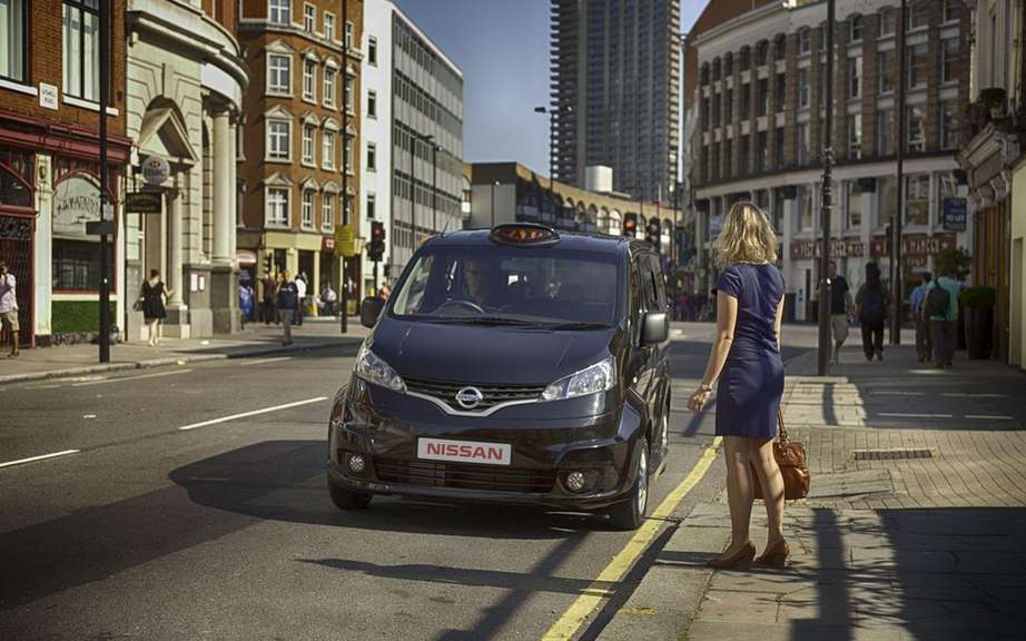 Nissan presents its London taxi picture #3