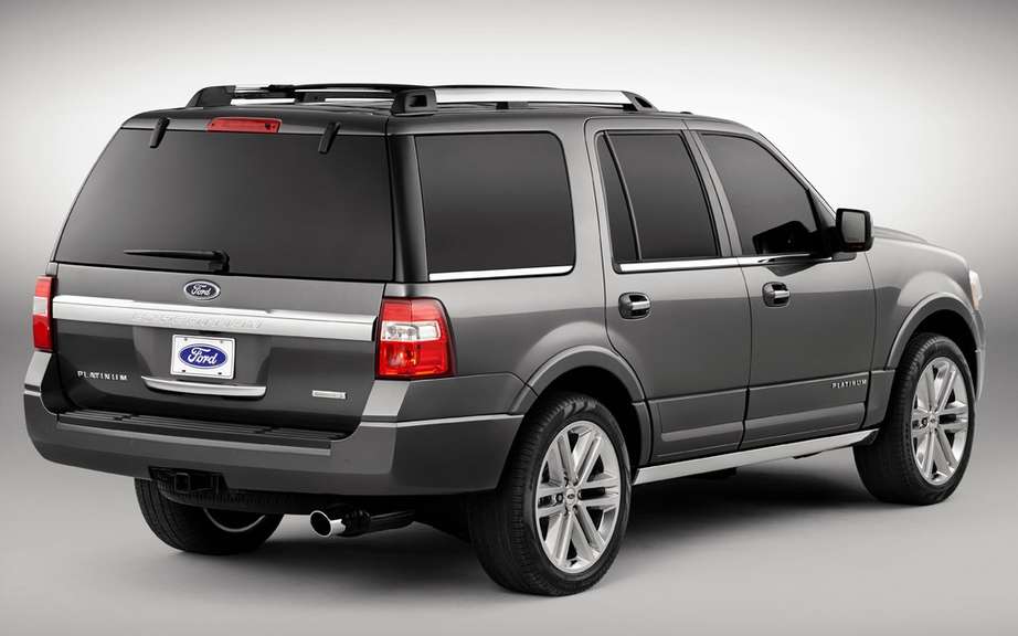 Ford Expedition 2015 passes the Ecoboost picture #4