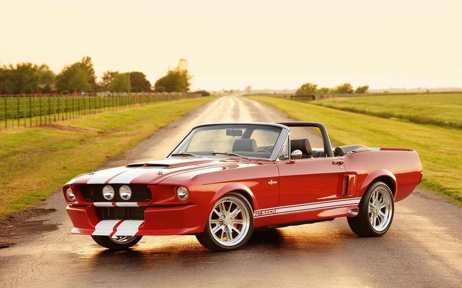 Shelby GT500CR Convertible 1967: a superb replica picture #7