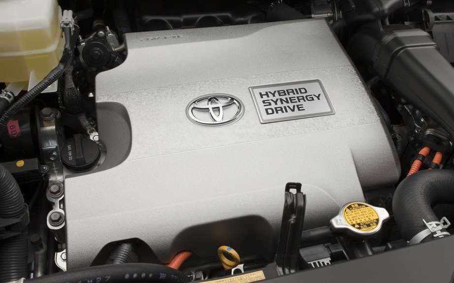 Toyota hybrid engines provide a BMW