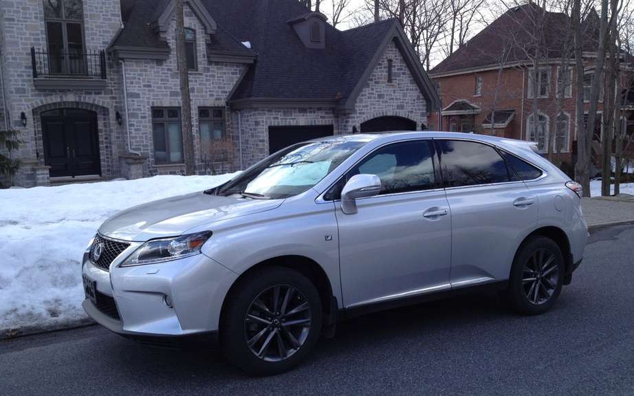 Lexus RX 2013: the most popular in Canada picture #2