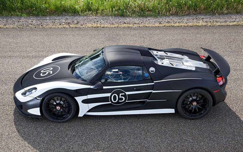 Porsche 918 Spyder prototypes that are having ac ur joy? picture #3