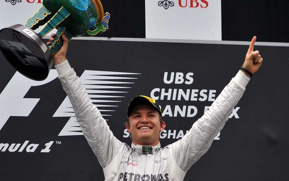 Nico Rosberg clinched his first F1 victory picture #1