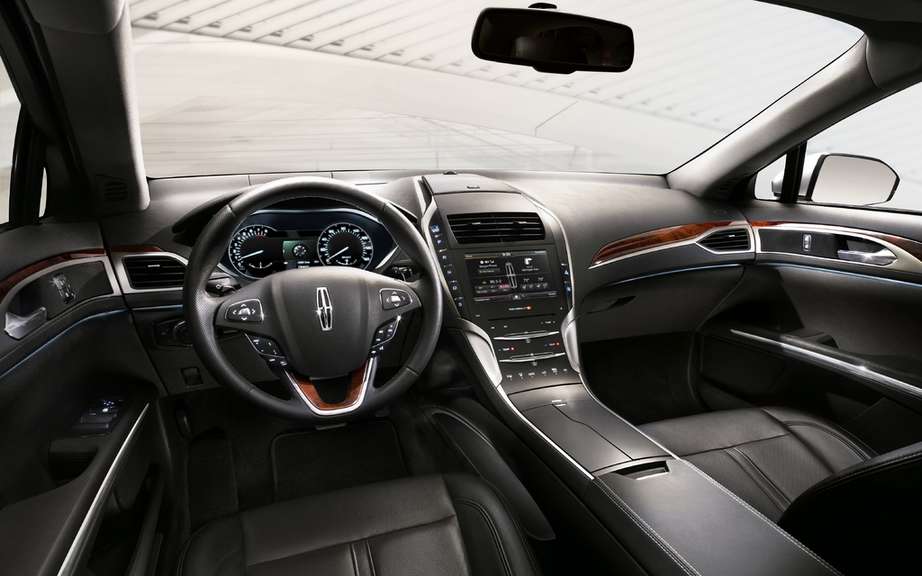 2013 Lincoln MKZ: The future of the brand is coming picture #6