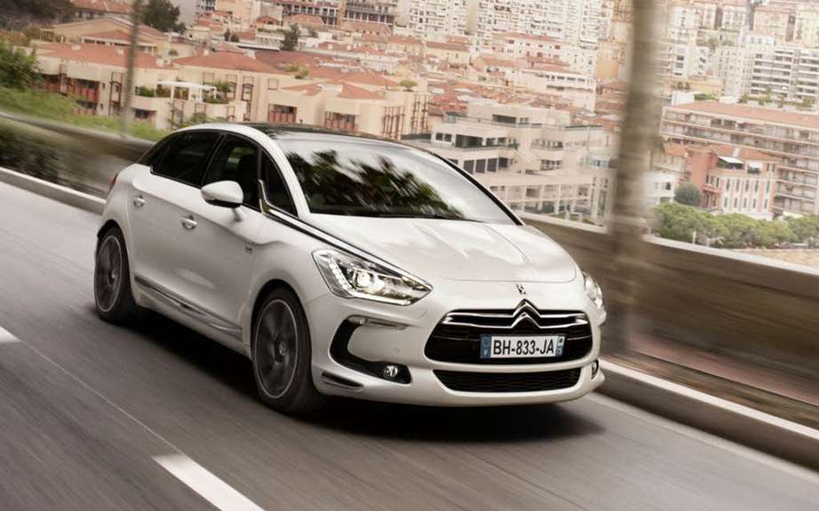 Citroen DS5: Named "Best Car of the Year" by Top Gear picture #1