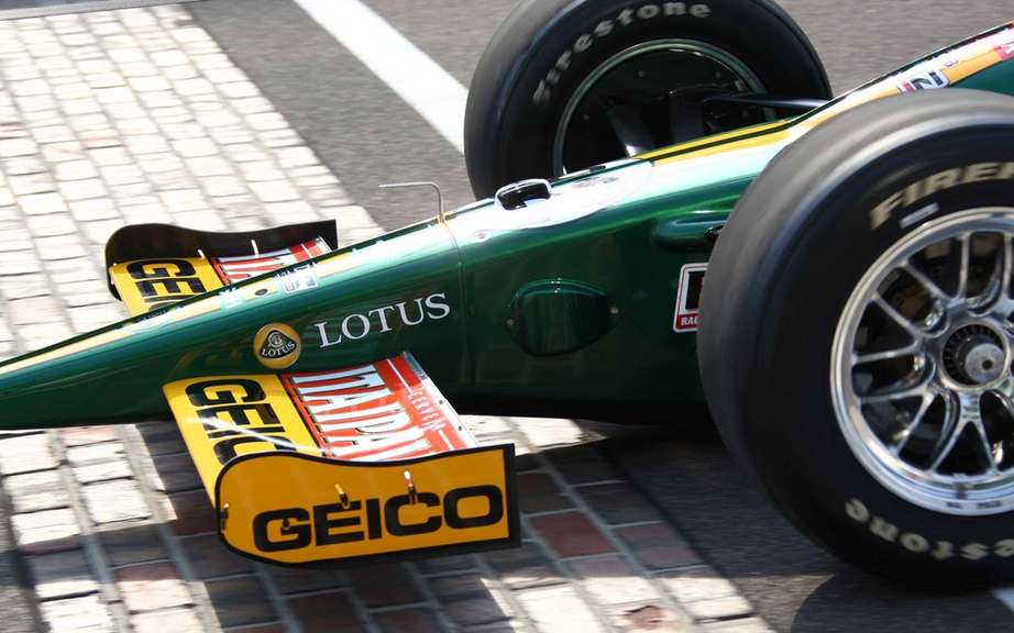 Alex Tagliani Lotus IndyCar driver ...