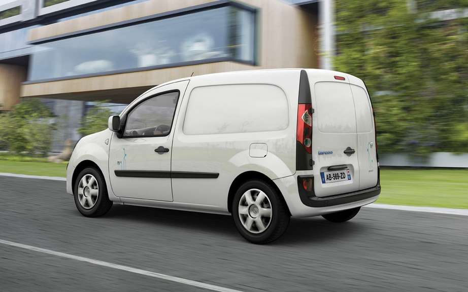 Renault Kangoo sells 15,000 Z.E. has 19 companies picture #2