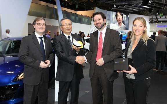 Mazda receives the prize "Euro NCAP Advanced" at the Frankfurt Motor Show