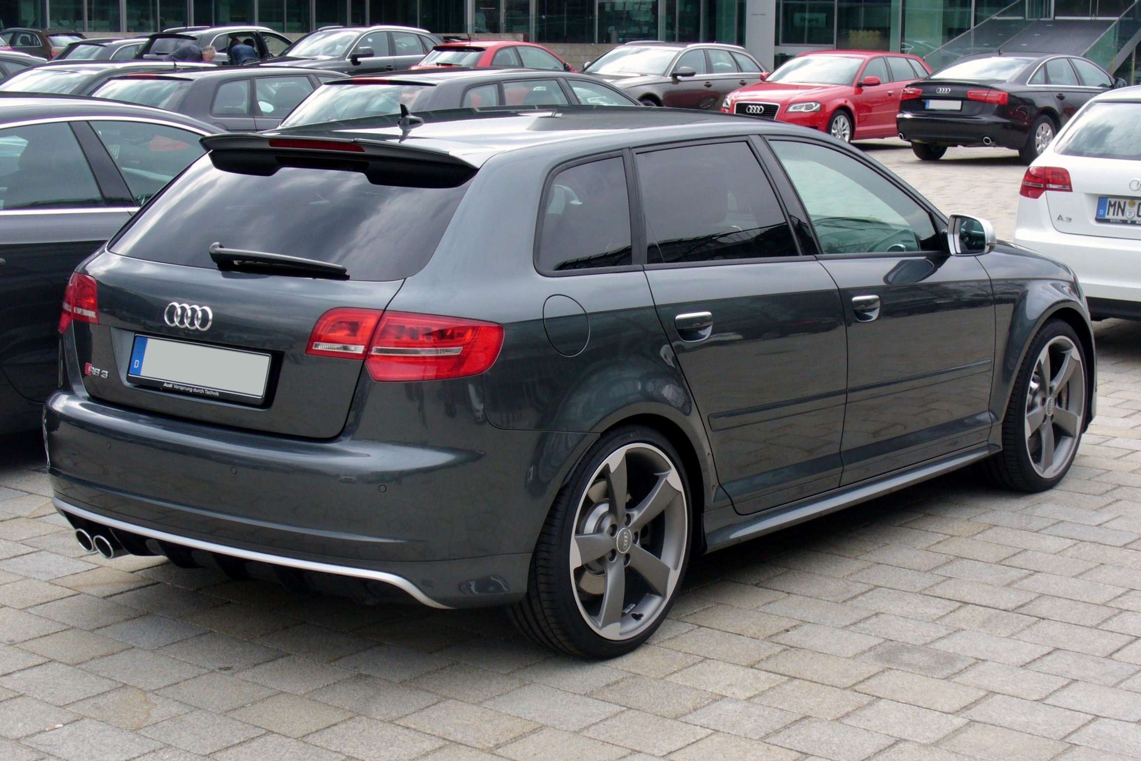 Audi RS3 Sportback #8828392