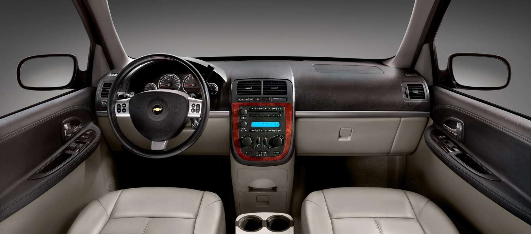 Chevrolet Uplander #7348346